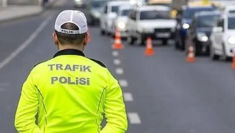 Cumartesi Günü İstanbul’da Hangi Yollar Kapatılacak? Trafikte Mücadele İçin Hazırlık Yapın!