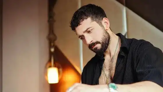 Oyuncu Emre Bulut'un Sahte Komiser Suçlaması: Araç Kaçırma İddiası Büyüyor!