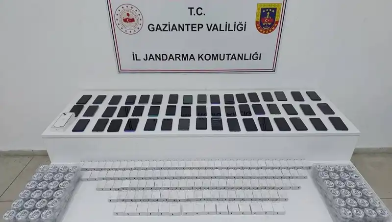 Gaziantep'te 1,3 Milyon TL'lik Kaçak Telefon Operasyonu: Detaylar Ortaya Çıktı