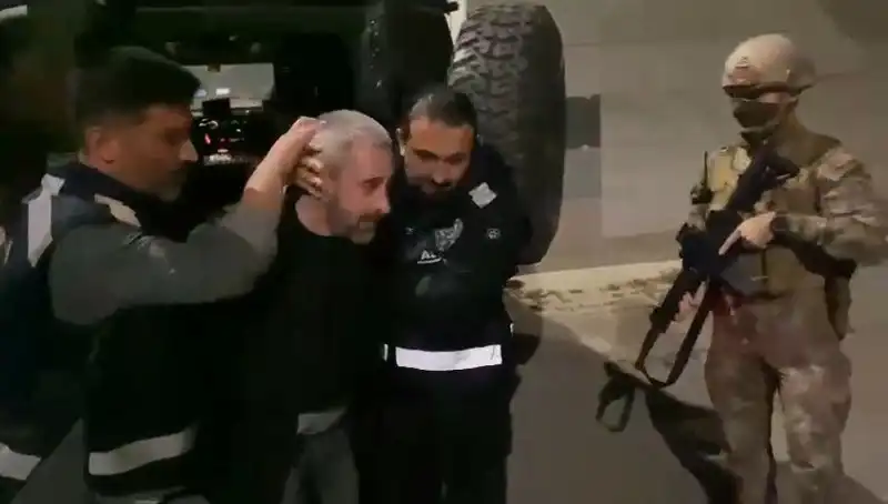 Kardeş Katili: 213 Saatlik Görüntülerle Suçüstü Yakalandı