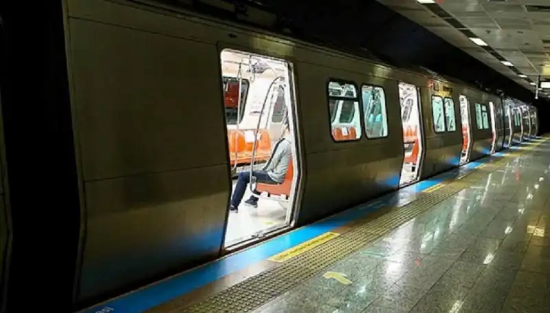 İstanbul'da Kapatılacak Metro Durakları: Yolcuları Neler Bekliyor?