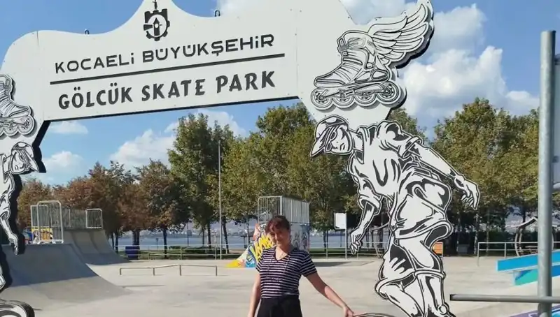 Kocaeli’de Kaykay Parkı, Ünlü Kaykaycı Mattia Ahmet Minguzzi’nin İsimlendirmesiyle Açıldı!