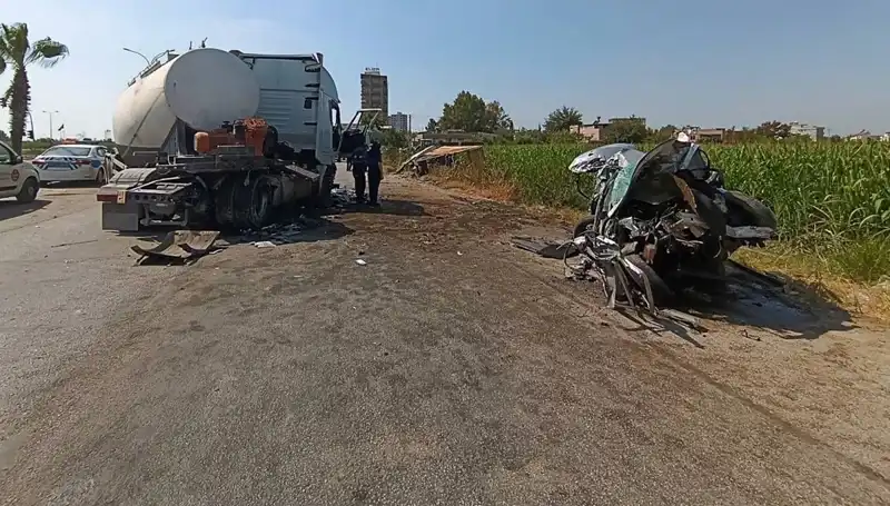 Adana'da Yaşanan Feci Kaza! Tanker Otomobil ve Kamyona Çarptı