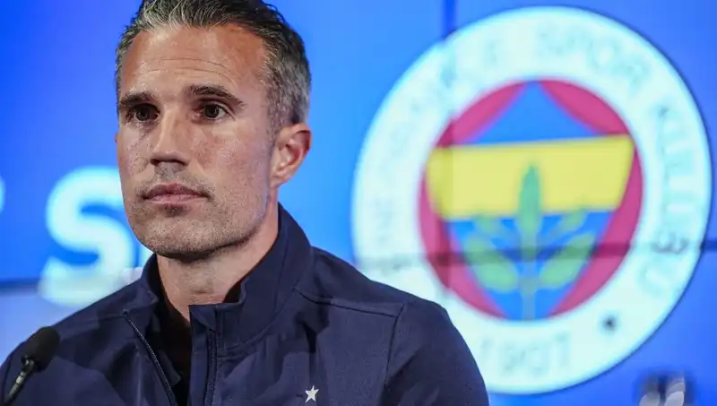 Robin van Persie, Fenerbahçe'nin Şansını Yüzdeyle Açıkladı: Futbolseverlere Ne Müjdeler Verdi?