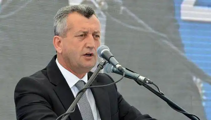 Eski Menemen Belediye Başkanı Tahir Şahin Hayatını Kaybetti, Sevenleri Yas Tutuyor