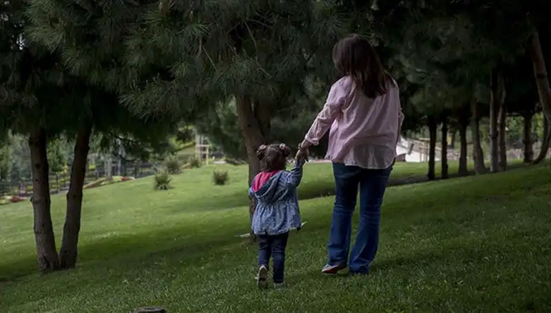 Yargıtay’dan Çığır Açan Koruyucu Aile Kararı: Haklar Yeniden Belirlendi