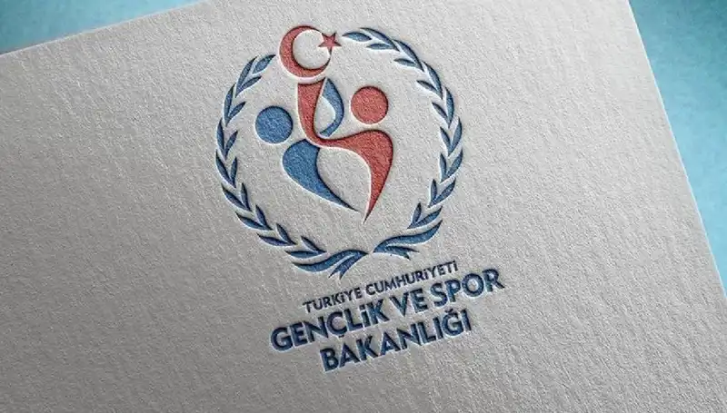 Türkiye’de Bakanlık, 4 Bin 400 Sözleşmeli Personel Alımıyla İlgili Detayları Açıkladı