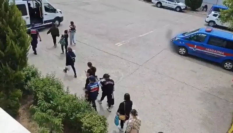 Taylandlı Kadınlara Fuhuş Ağı: Çalışma ve Oturma İzni Vaadinin Ardındaki Gerçekler