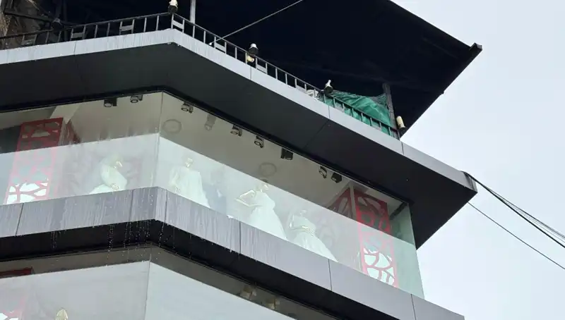 Giyim Mağazasında Çıkan Yangın Şehri Korkuttu: Detaylar Ortaya Çıktı