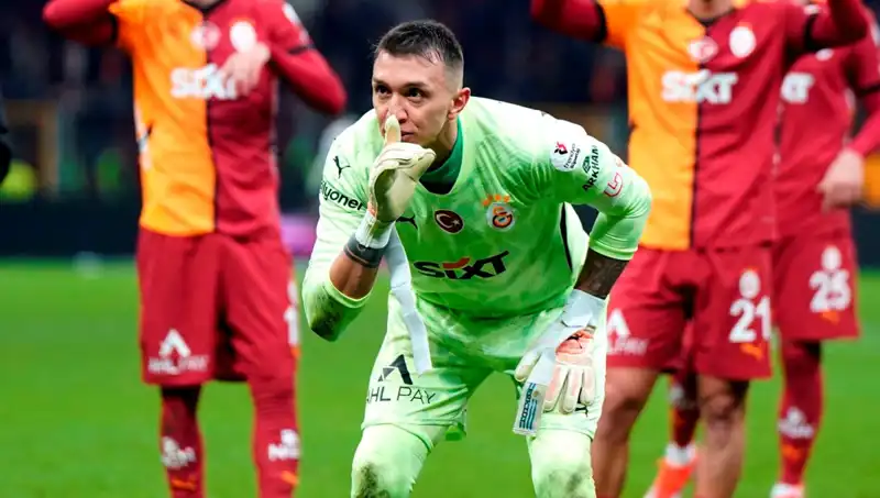 Muslera’nın Yerini Alacak İsim Kim Olacak? Futbolseverler Merakla Bekliyor!