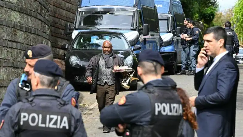 Roma'da Nükleer Kriz Çözümü İçin Tarihi Toplantı: İran ve ABD Bir Arada