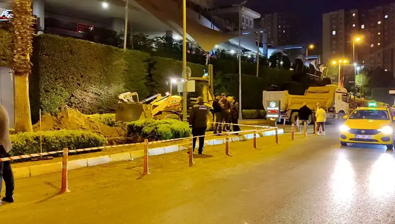 Küçükçekmece'de Doğal Gaz Borusu Patladı mı? Paniğe Neden Olan Olayın Detayları