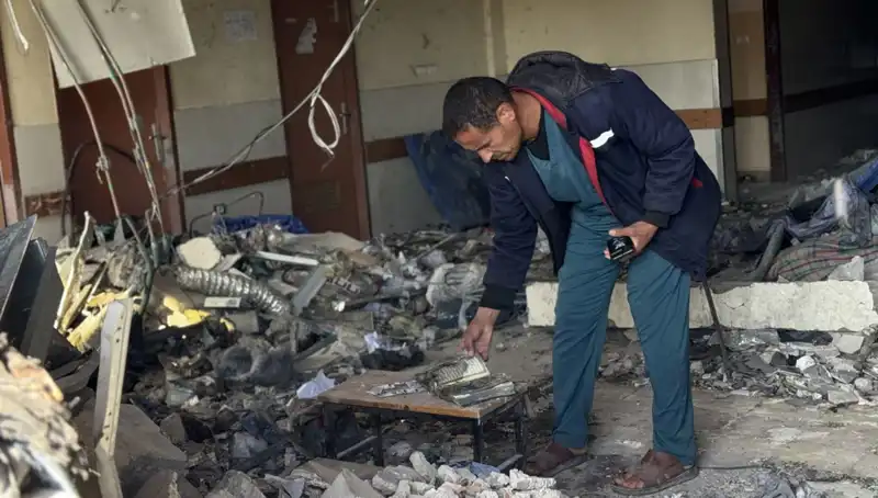 İsrail Ordusunun Nasır Hastanesi'ne Saldırısı: 5 Kişi Hayatını Kaybetti